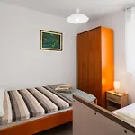 Apartament Awesome In With Wifi