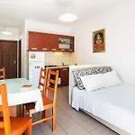 Awesome In With Wifi Apartament Omiš