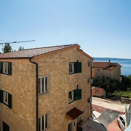 Awesome In With Wifi Apartament Omiš